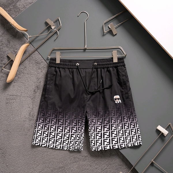 ブランドハーフパンツ正面デザイン